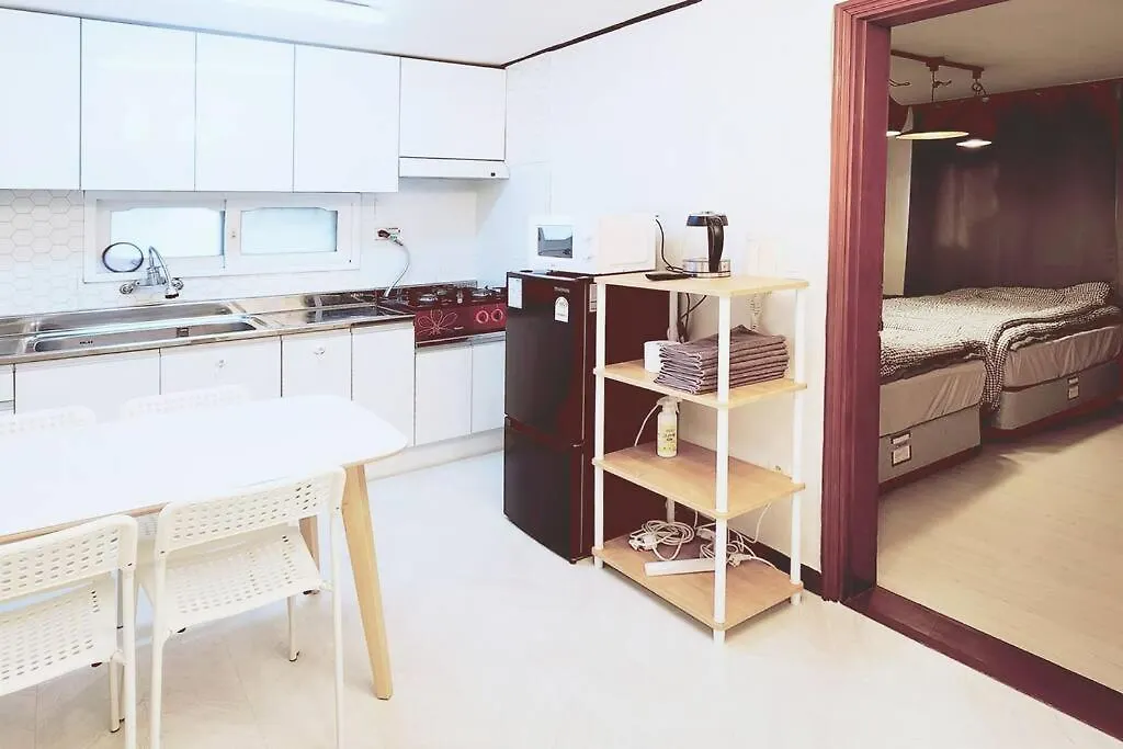 アパート ソウル特別市C2 White Linen House 2Brアパートメント 韓国