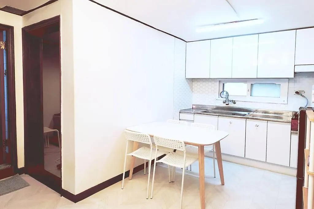ソウル特別市C2 White Linen House 2Brアパートメント 0*, ソウル特別市 韓国